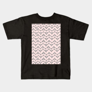 Grey Blush Pink Triangle Chevron Pattern Kids T-Shirt